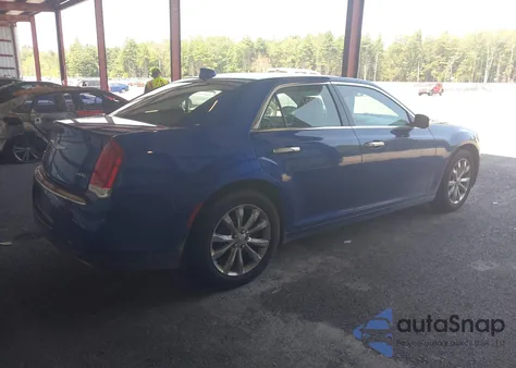 2018 Chrysler 300 Limited из США, поврежденный, VIN 2C3CCAKG3JH300086